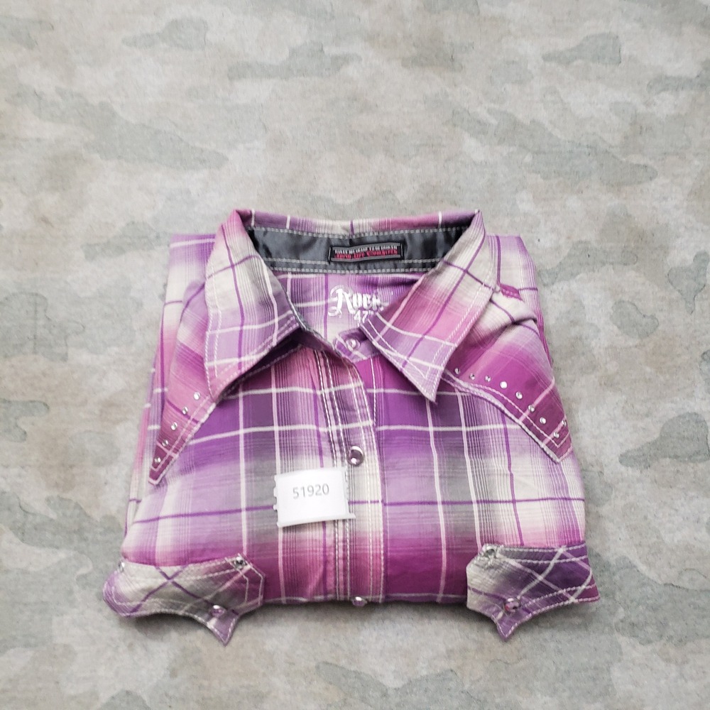 Wrangler Rock 47 Top Womens Medium Purple Western Plaid Pearl Snap Short Sleeve - Picture 8 of 8